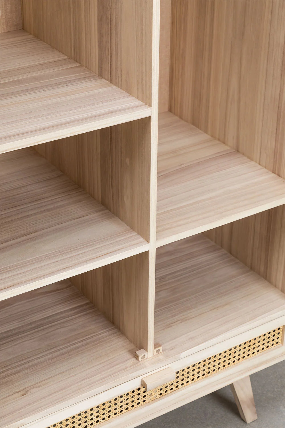 Armoire en Bois Design