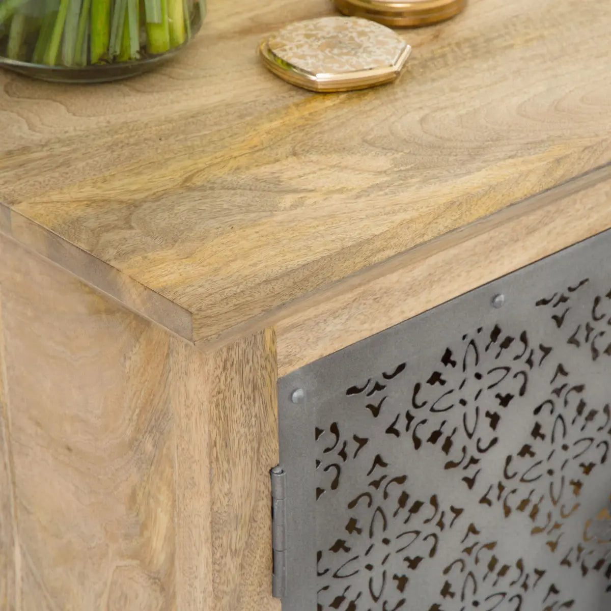 Chevet en Bois de Manguier